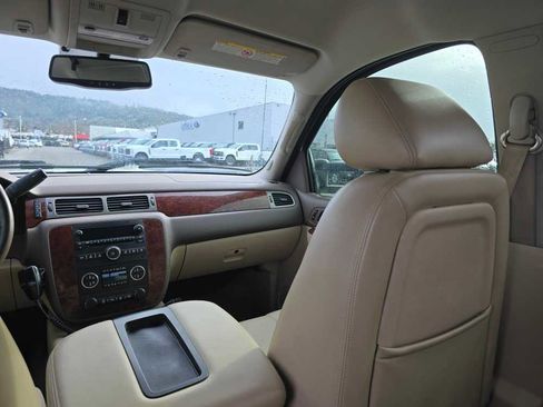 Used 2011 Chevrolet Silverado 3500 LTZ image 14