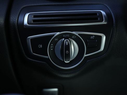 Used 2018 Mercedes-Benz GLC 300 4MATIC Coupe image 53