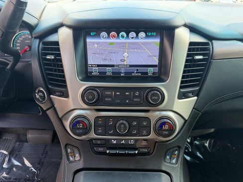 Used 2018 GMC Yukon Denali w/ Denali Ultimate Package AWD/4WD image 37