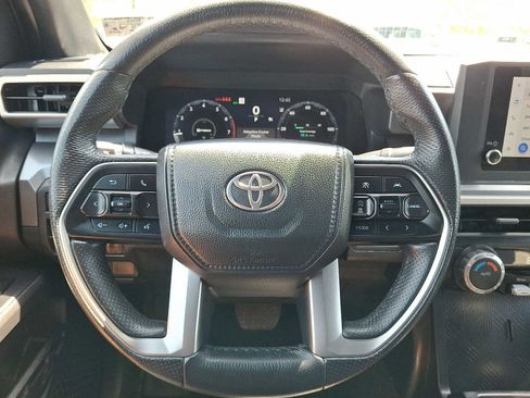 Used 2024 Toyota Tacoma TRD Off-Road AWD/4WD image 18