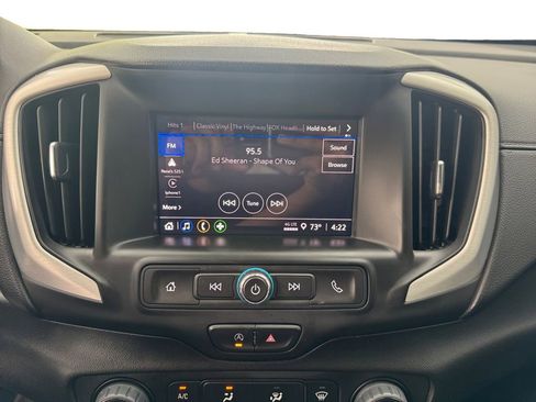 Used 2023 GMC Terrain SLE image 24