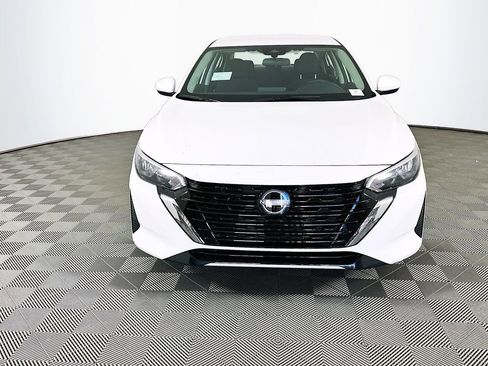 New 2025 Nissan Sentra S image 4