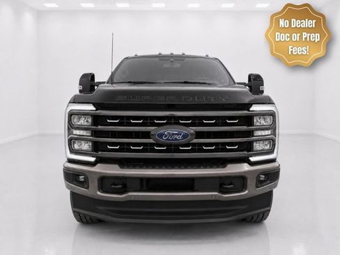 Used 2024 Ford F250 King Ranch AWD/4WD image 2