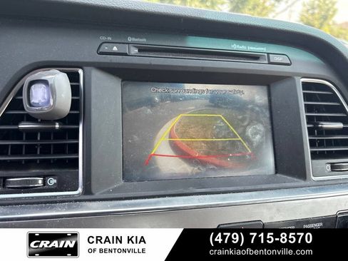 Used 2017 Hyundai Sonata SE w/ Cargo Package FWD image 16