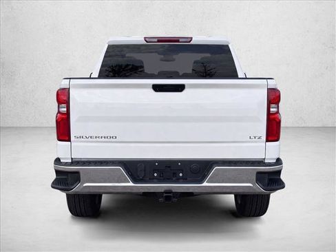 Used 2020 Chevrolet Silverado 1500 LTZ RWD image 6