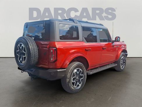 Used 2022 Ford Bronco Outer Banks image 6