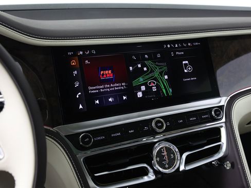 New 2026 Bentley Flying Spur Plug-In Hybrid image 22