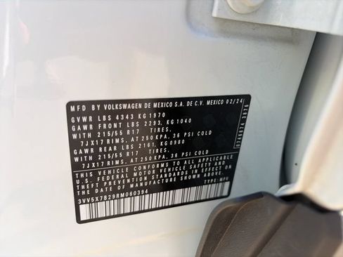 Used 2024 Volkswagen Taos S FWD image 27