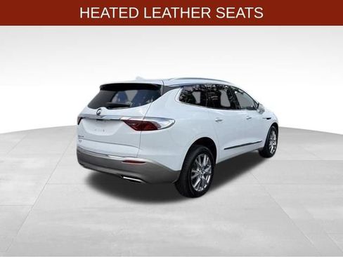 Used 2022 Buick Enclave Premium AWD/4WD image 7