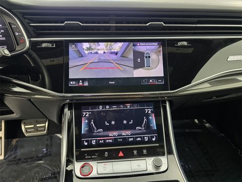 Used 2021 Audi SQ8 Prestige image 22