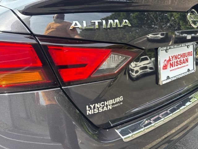 Used 2022 Nissan Altima 2.5 SL FWD image 10