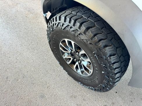 Used 2013 Ford F150 Raptor w/ Luxury Equipment Group AWD/4WD image 33