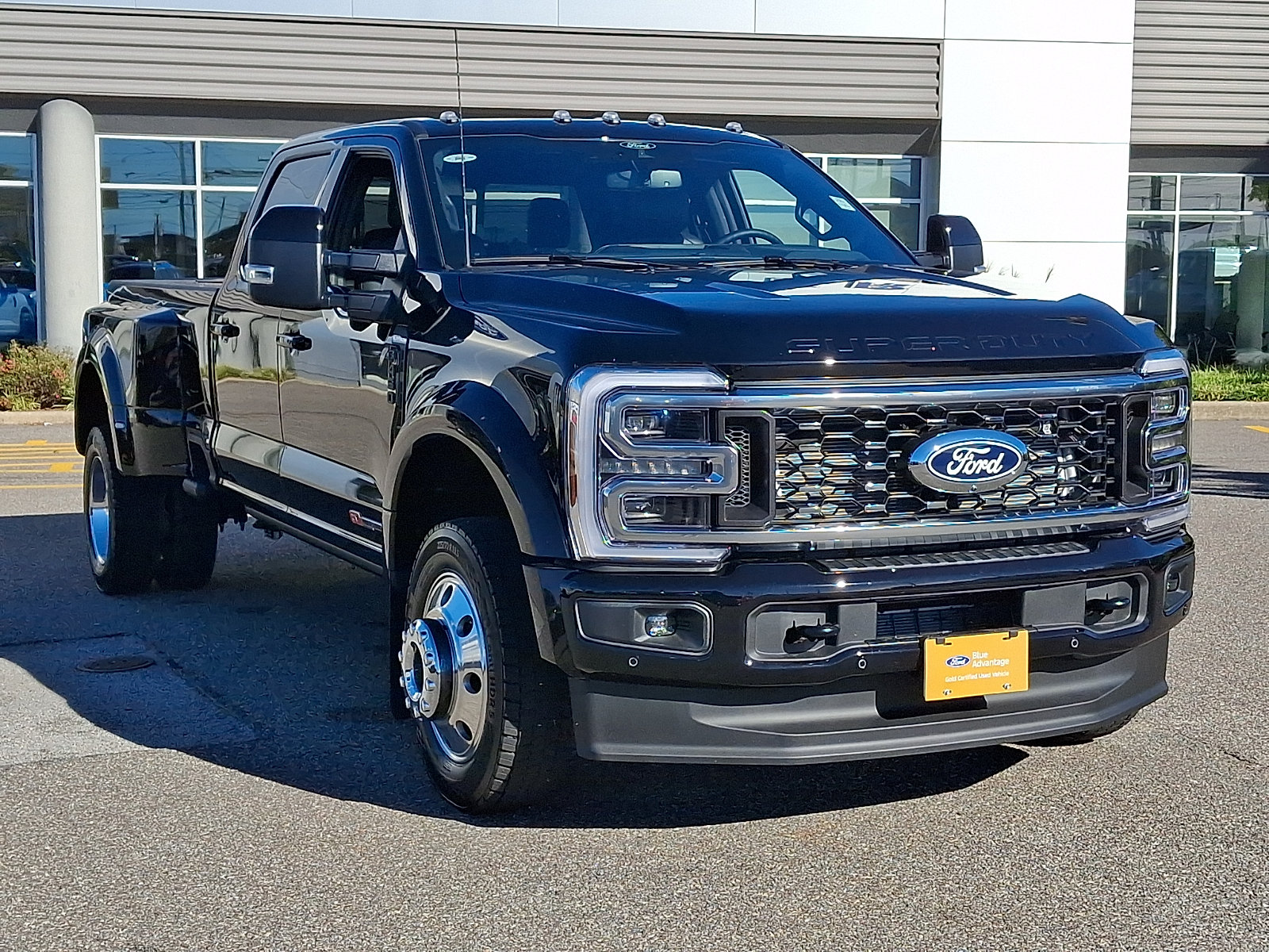 Certified 2027 Ford F450 Platinum AWD/4WD image 2