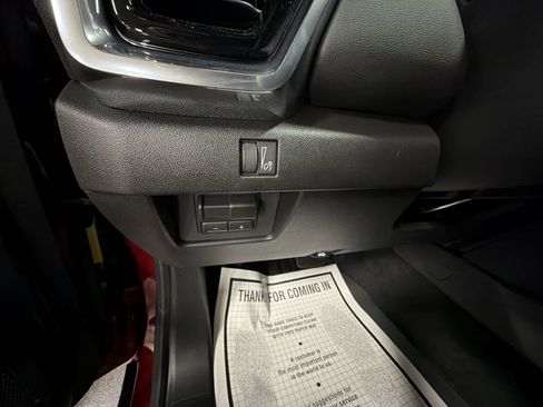 New 2026 GMC Canyon Elevation w/ Convenience Package image 18