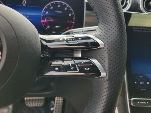 Certified 2026 Mercedes-Benz GLC 300 4MATIC image 23