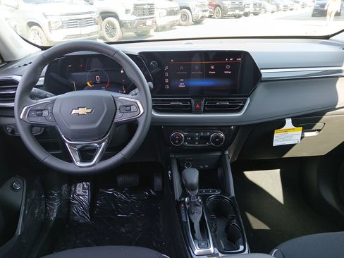 New 2026 Chevrolet TrailBlazer LT w/ Convenience Package image 7