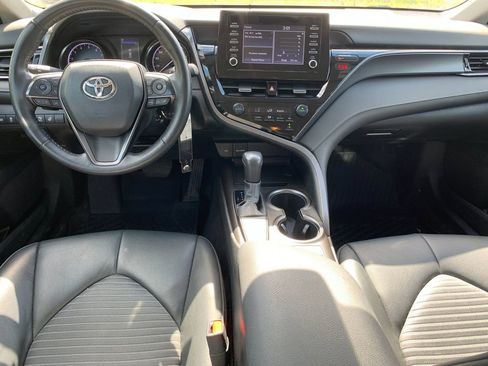 Used 2024 Toyota Camry SE FWD image 16