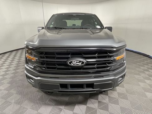 New 2026 Ford F150 XLT w/ XLT Black Appearance Package AWD/4WD image 8