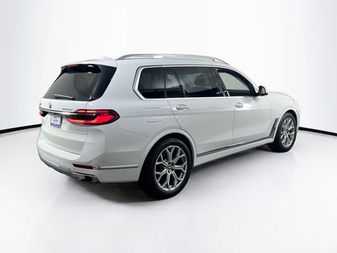 Used 2023 BMW X7 xDrive40i w/ Premium Package AWD/4WD image 5