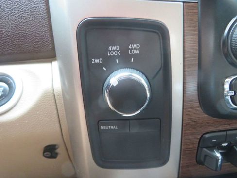 Used 2017 RAM 2500 Laramie w/ Convenience Group AWD/4WD image 45