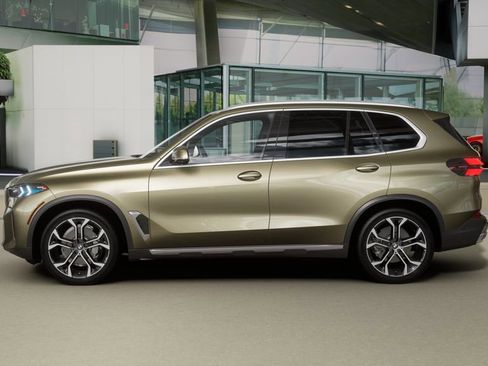 Used 2026 BMW X5 sDrive40i image 30