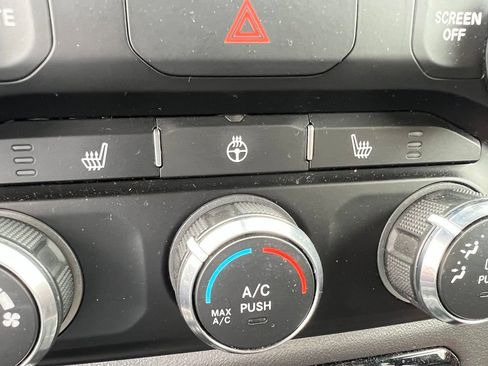 Used 2019 RAM 1500 Rebel w/ Level 1 Equipment Group AWD/4WD image 44