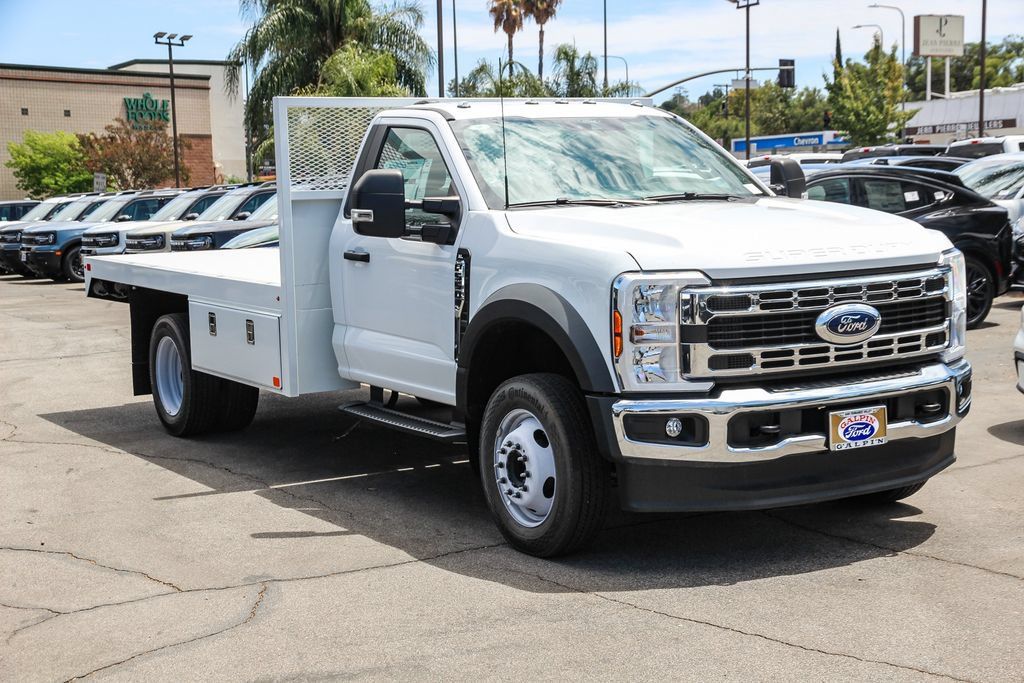 New 2024 Ford F550 Luxury RWD image 3