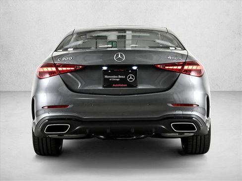 Used 2025 Mercedes-Benz C 300 4MATIC Sedan image 4