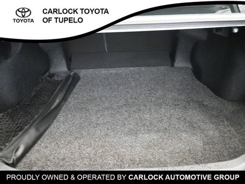 Used 2018 Toyota Camry LE image 21