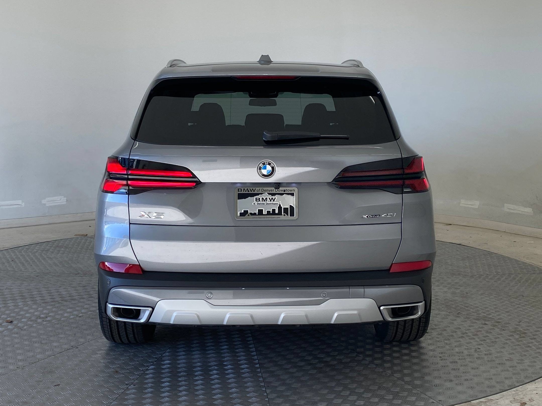 Used 2026 BMW X5 xDrive40i w/ Premium Package AWD/4WD image 10