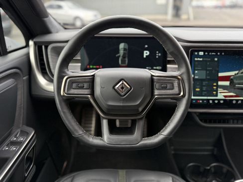 Used 2023 Rivian R1T Adventure image 10