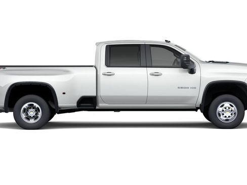 New 2026 Chevrolet Silverado 3500 LT AWD/4WD image 3