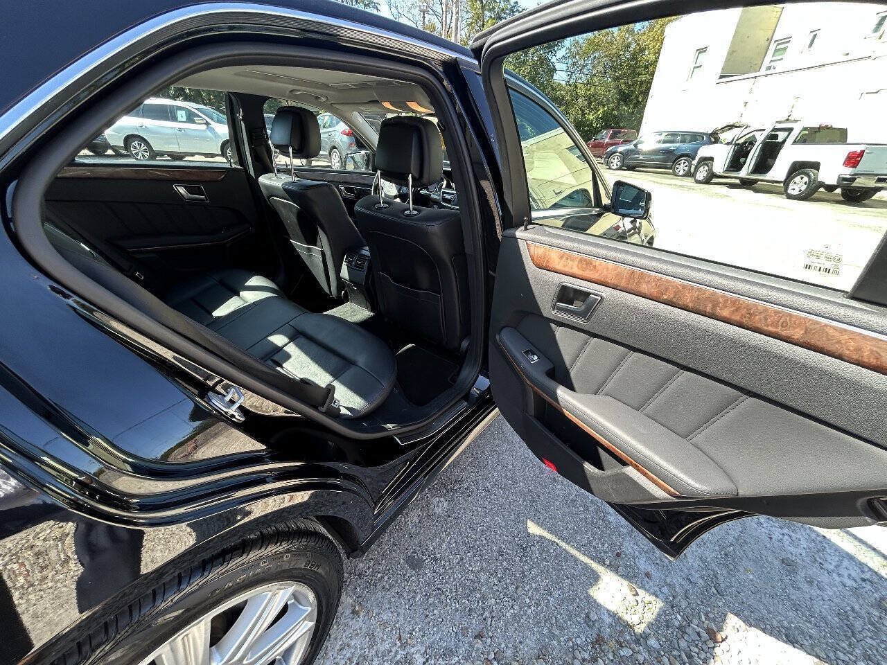 Used 2013 Mercedes-Benz E 350 Sedan image 8