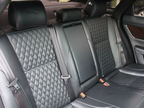 Used 2017 Jaguar XJ R-Sport image 24