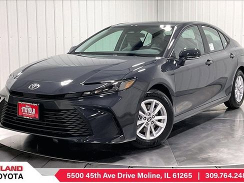 New 2026 Toyota Camry LE image 1