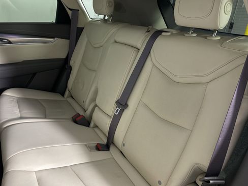 Certified 2017 Cadillac XT5 Luxury w/ Driver Awareness Package FWD image 27