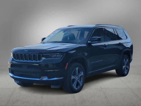 New 2025 Jeep Grand Cherokee L Limited w/ Trailer Tow Package image 4