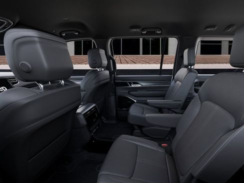 New 2026 Jeep Grand Wagoneer L 2WD image 23