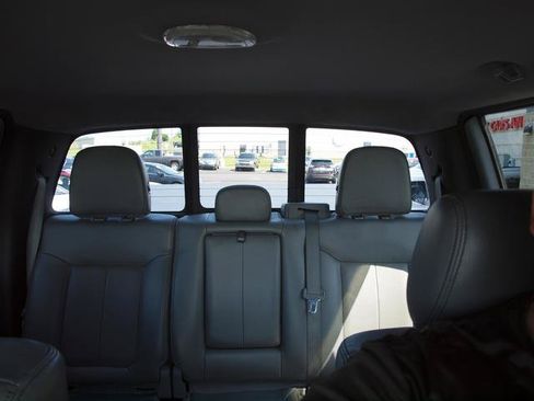 Used 2014 Ford F150 Lariat w/ Equipment Group 502A Luxury AWD/4WD image 12