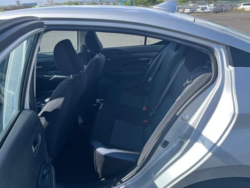 Used 2025 Nissan Versa SV FWD image 21