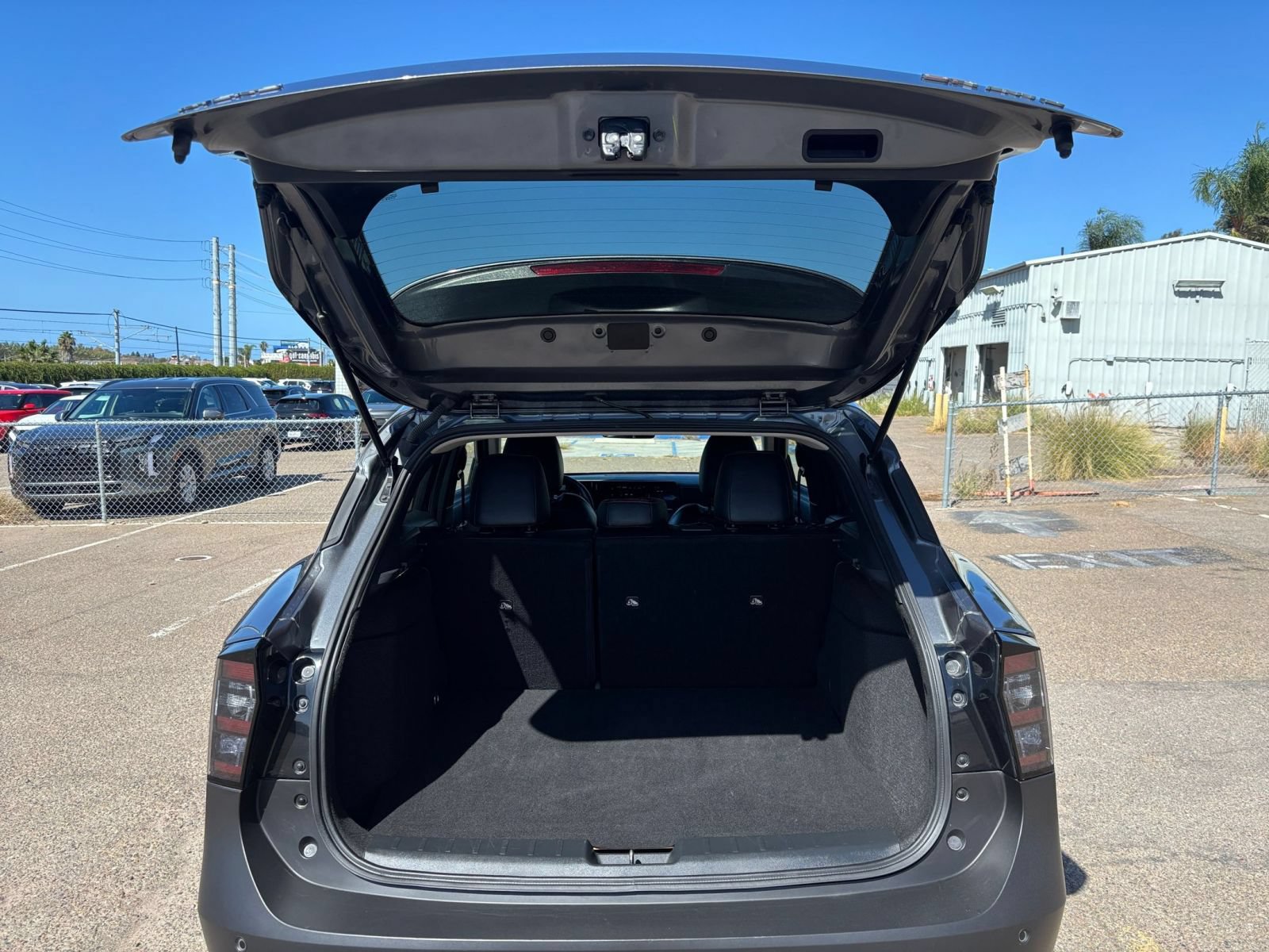 Used 2026 Nissan Kicks SR AWD/4WD image 29