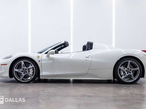 Used 2013 Ferrari 458 Spider RWD image 1