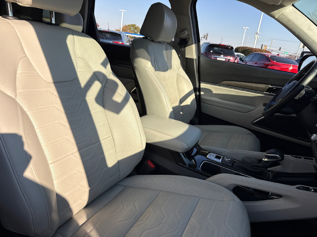 Used 2022 Kia Telluride SX w/ SX Prestige Package AWD/4WD image 39