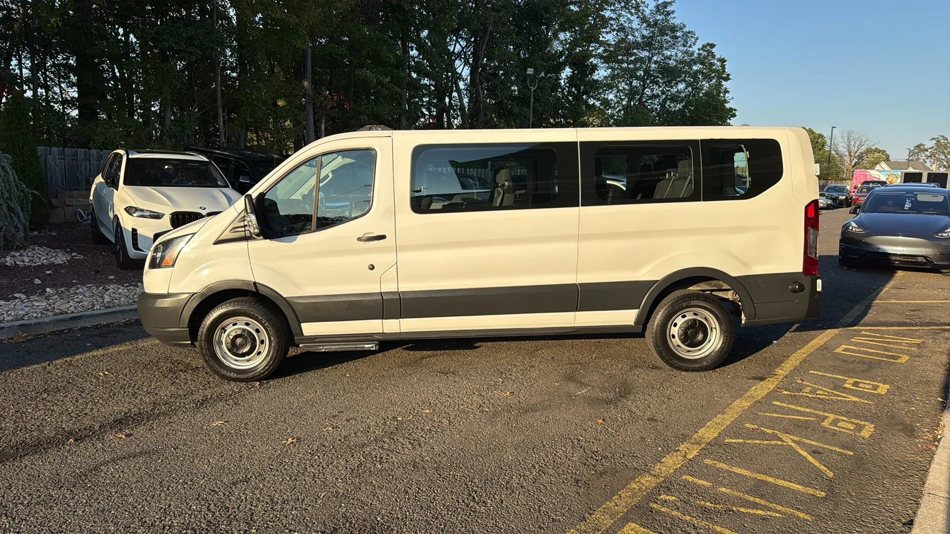 Used 2018 Ford Transit 350 XL RWD image 8
