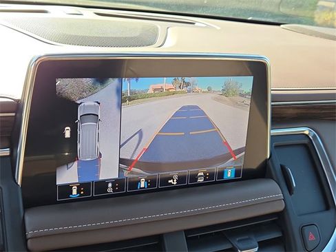 Certified 2021 Chevrolet Tahoe High Country w/ Premium Package image 31