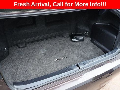 Used 2013 Lexus ES 300h w/ Luxury Pkg FWD image 18