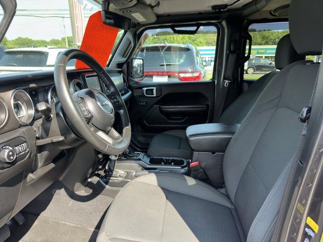 Certified 2021 Jeep Gladiator Sport AWD/4WD image 10