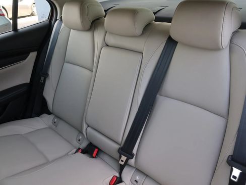 Used 2025 MAZDA MAZDA3 s FWD image 20