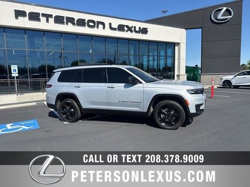 Used 2024 Jeep Grand Cherokee L Laredo AWD/4WD image 1