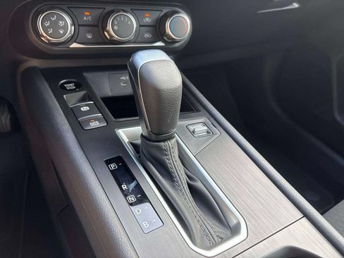 New 2026 Nissan Kicks S FWD image 29
